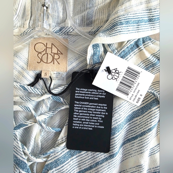 Chaser Blue and White Striped Cover-Up/Robe Size Small - Picture 3 of 4